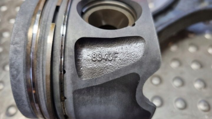 ПОРШЕНЬ ШАТУН КОМПЛ. 8340F 642 MERCEDES W211 W209 W219 W221 3.0 CDI V6 OM 642, фото 8