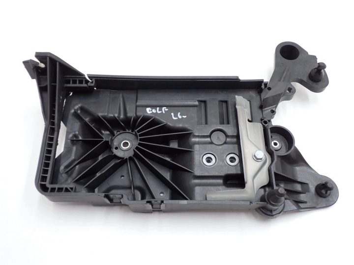 Основание крепление аккумулятора оригинал 5WA915331C VW Golf VIII 8 5H 26 г., фото 2