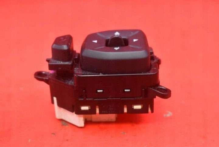 ПАНЕЛЬ РЕГУЛИРОВКИ ЗЕРКАЛ 383480-1110 HYUNDAI IX35 1 I 09-13, фото 6