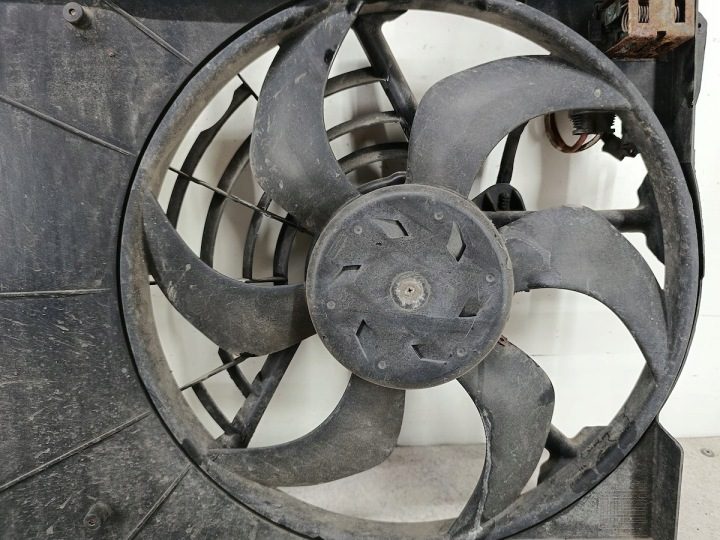 ВЕНТИЛЯТОР РАДИАТОРА CITROEN C3 PICASSO 9682895680 9662872380 1.4 16V, фото 3