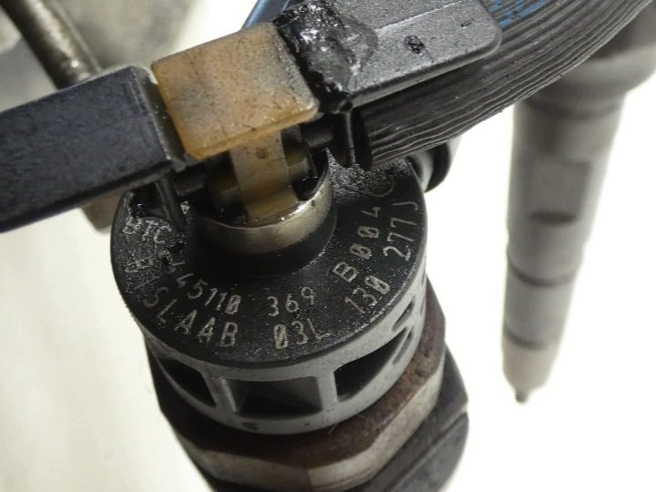 КОМПЛ. СИСТЕМА ТОПЛИВНАЯ ФОРСУНКА НАСОС AUDI VW SKODA SEAT 2.0 TDI CGL 03L130277J, фото 9