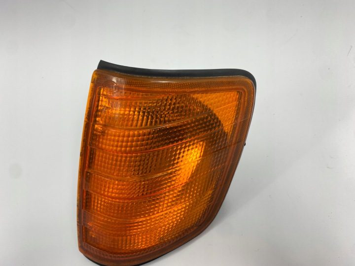 ПОВОРОТНИК ЛЕВЫЙ ПЕРЕДНИЙ MERCEDES W124 HELLA ОРАНЖЕВЫЙ, фото 5