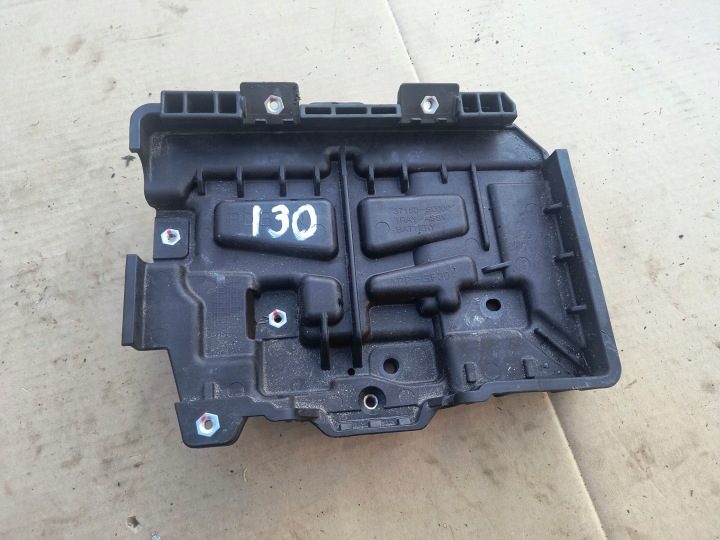 Площадка аккумулятора Hyundai I30 III I30N 37150-S0000, фото 1