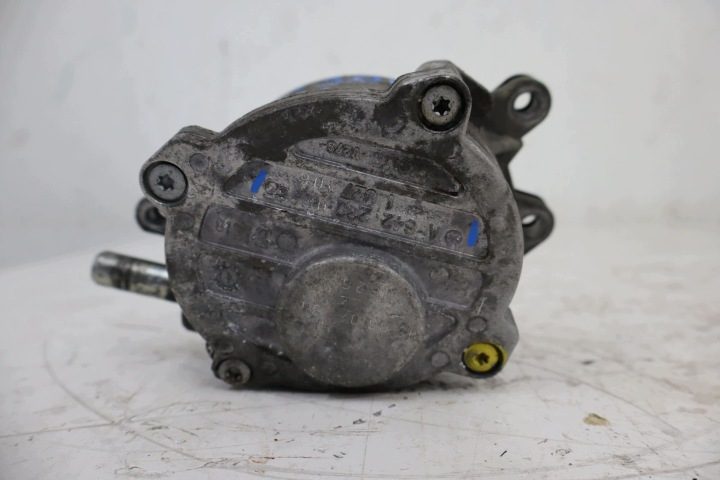 НАСОС ВАКУУМНЫЙ MERCEDES BENZ ML W164 3.0CDI A6422300165, фото 1