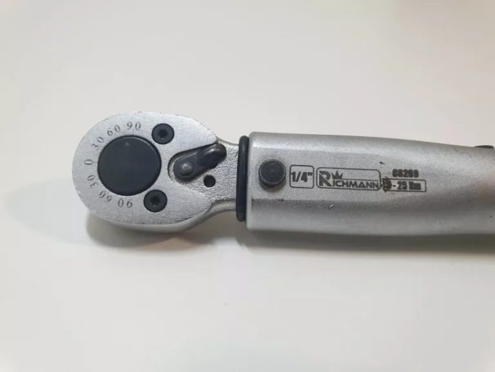 Ключ динамометрический 1/4" 5-25 Нм C8209 Richmann, фото 2