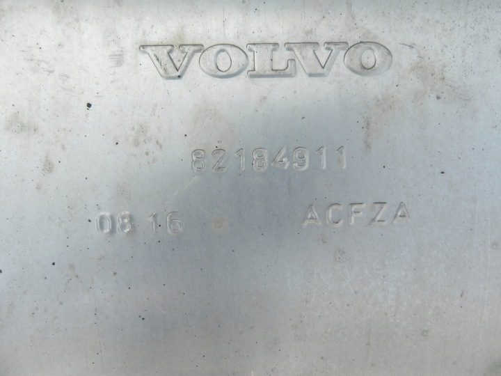 VOLVO V40 II CC РЕСТАЙЛИНГ 2.0D 12- г. DESIGN ГЛУШИТЕЛЬ КОНЕЧНЫЙ ОТЛИЧНОЕ СОСТОЯНИЕ, фото 2