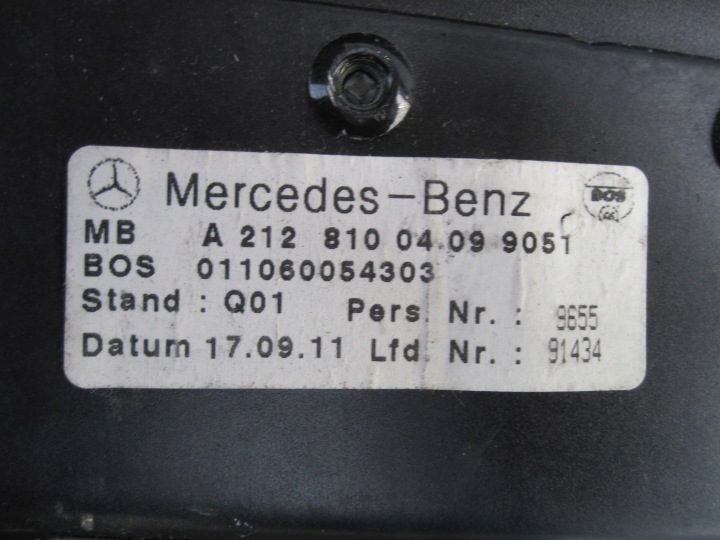 MERCEDES W212 11 г. сетка шторка багажника A2128100409, фото 16