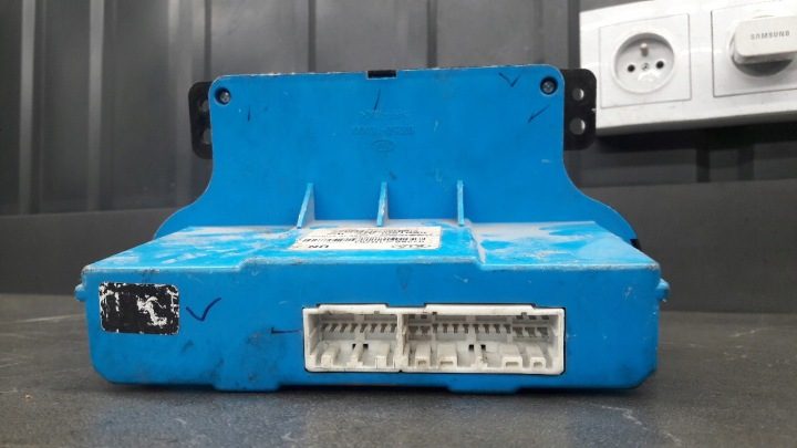 97250-1D751 Блок управления климатом KIA CARENS III, фото 7