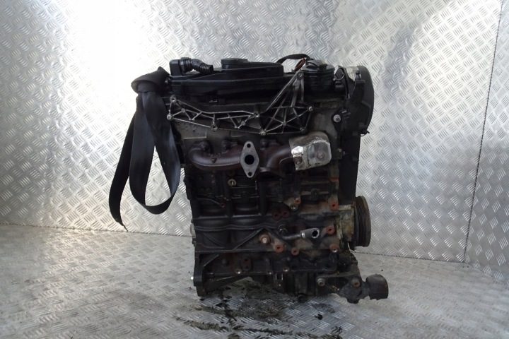 AUDI A4 B8 2.0 TDI - ДВИГАТЕЛЬ CAG, фото 5