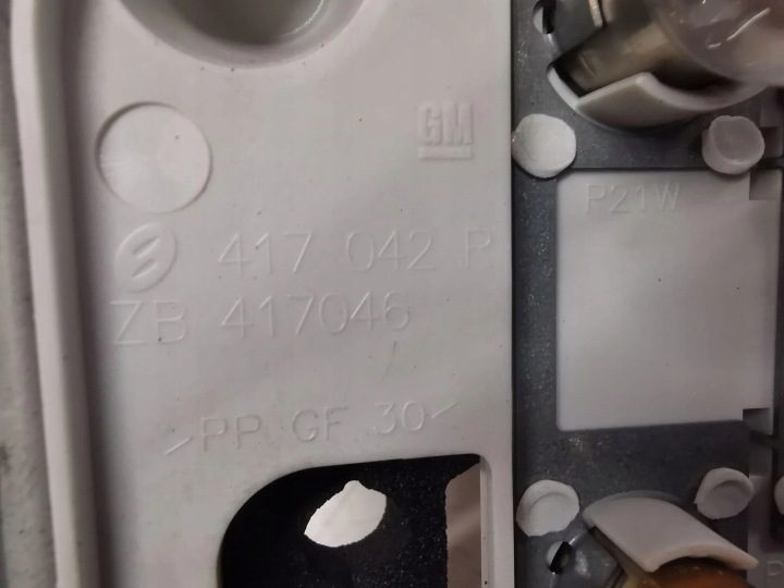 Контакты заднего фонаря OPEL ASTRA H УНИВЕРСАЛ (L35) 417046 1.9L дизель 110 кВт 2005, фото 3