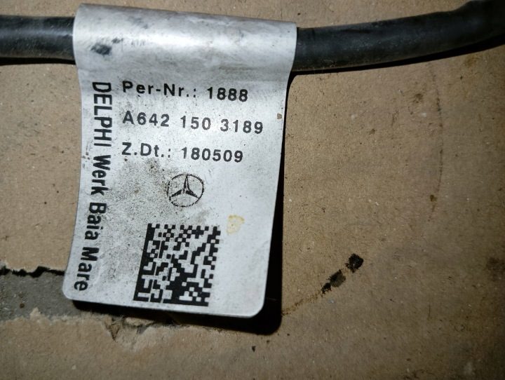 КЛАПАН ДАВЛЕНИЯ С ПРОВОДКОЙ MERCEDES 350 CDI И A6421503189, фото 2