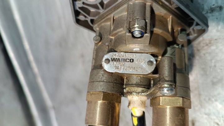 КЛАПАН ТОРМОЗНОЙ WABCO 9617230410, фото 2
