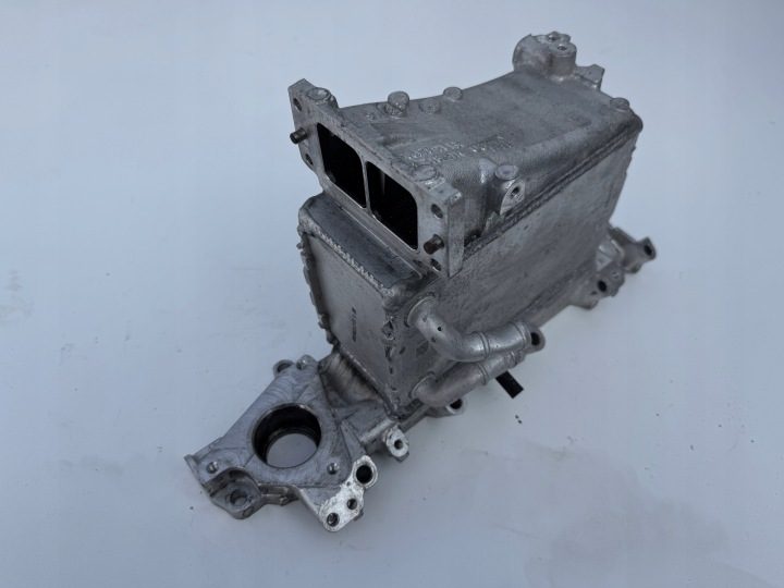 Впускной коллектор радиатор 04L129766AL AUDI A3 8V 2.0TDI, фото 4