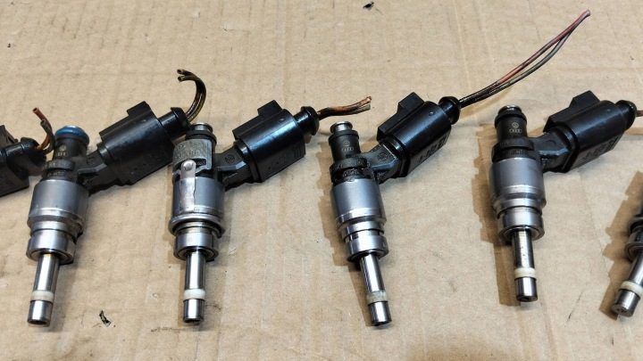 Форсунка Audi A8 D3 Q7 4L S5 S4 4.2 FSI 079906036C, фото 3