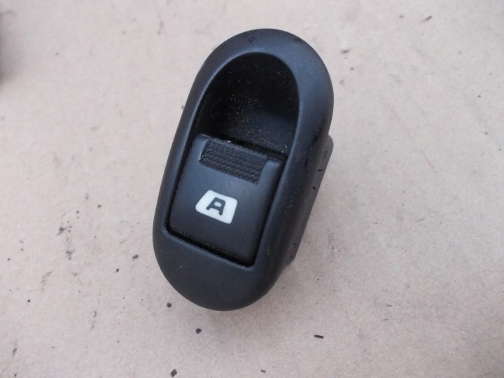 БЛОК КНОПОК СТЕКЛОПОДЪЕМНИКОВ CITROEN C2, фото 2