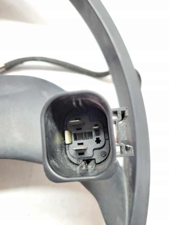 BMW E60 E61 рестайлинг 2.0D N47 вентилятор радиатора 7594465 7260104 7796832, фото 3