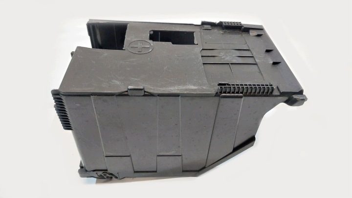 Крышка аккумулятора Citroen C4 Picasso I 08 г. 9663615580, фото 2