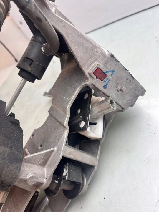 Audi A4 S4 B6 8E 8H 2000cm3 Бензин Запчасти ручного тормоза 666463, фото 6