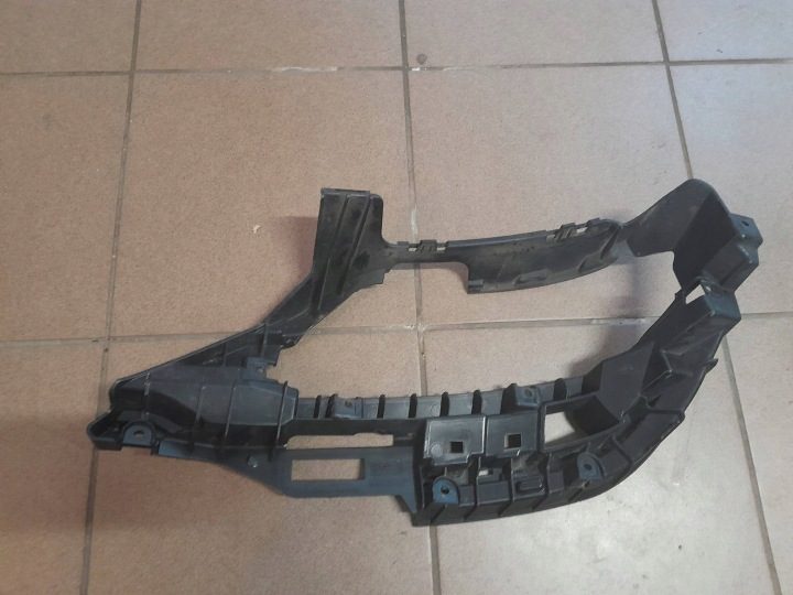 AUDI A4 B9 КРОНШТЕЙН ВЫХЛОПА 8W0807348E, фото 2