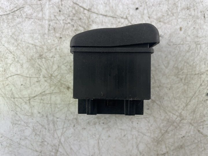 Индикатор ABS 1L0 919 233 VW Polo 6N 1.0 версия европейская, фото 2
