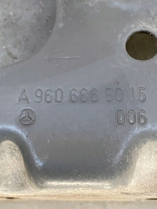 Mercedes Actros 11-18 Mp4 Крепление A9606665015, фото 4