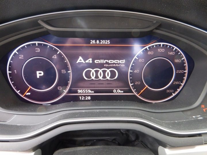 AUDI A4 B9 ALLROAD 2018 г. Автономный отопитель Webasto 8W0265081L 4M0265105E, фото 6