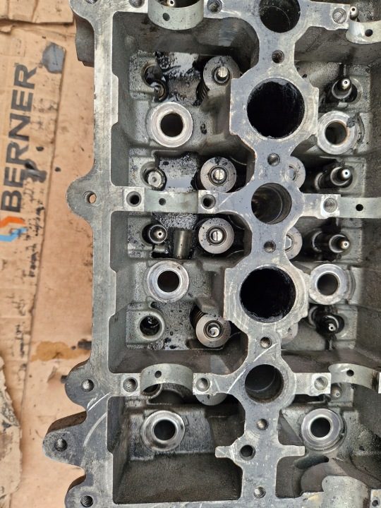 ГОЛОВКА БЛОКА ЦИЛИНДРОВ VOLVO D3 D4 D5 V60 V70 ПОВРЕЖДЕННАЯ, фото 3