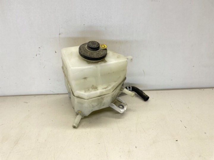 Бачок тормозной жидкости Lexus ES 300h (6th Gen) 4722033120, фото 1