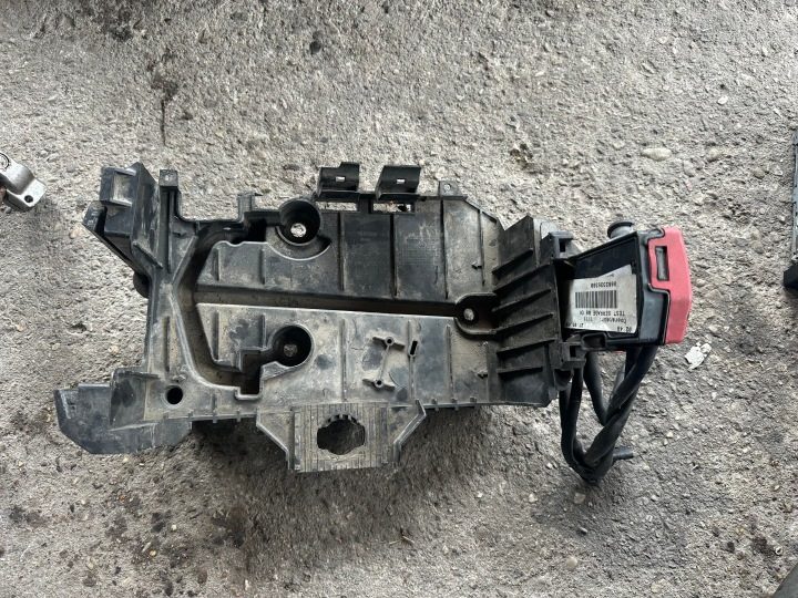CITROEN C5 III X7 площадка аккумулятора 9662335380 9659039080 08-17r, фото 1