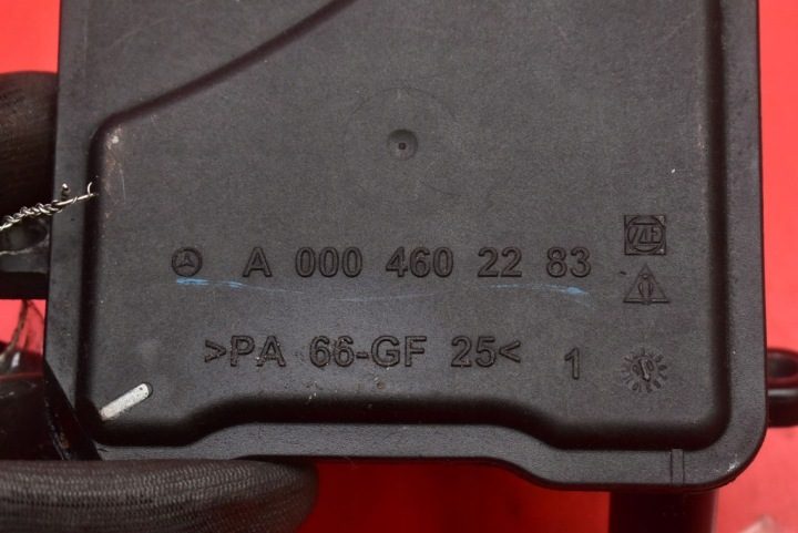 Бачок гидроусилителя A0004602283 Mercedes R-класс W251 3.0 CDI 224 л.с., фото 7