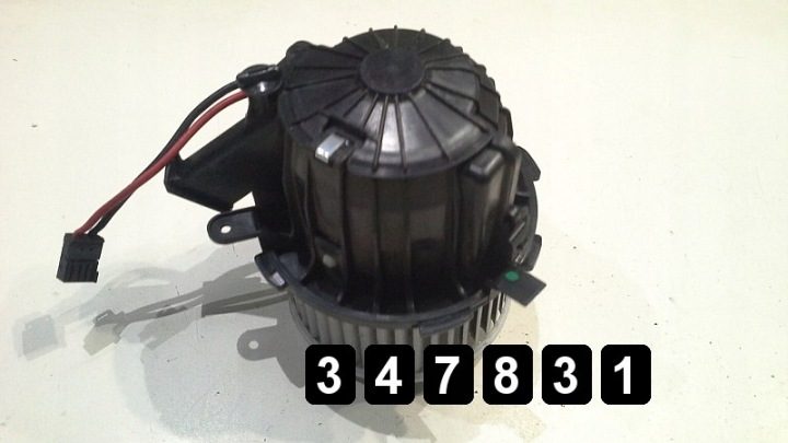 2007 Audi A3 Вентилятор моторчика вентилятора печки, фото 1