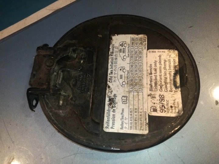 Лючок горловины бензобака GALAXY 7M0609905D 95VW405A26, фото 3