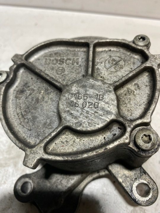 НАСОС ВАКУУМНЫЙ VOLVO FORD FOCUS MK2 MONDEO MK4 2.0 дизель TDCI D165-1B, фото 2