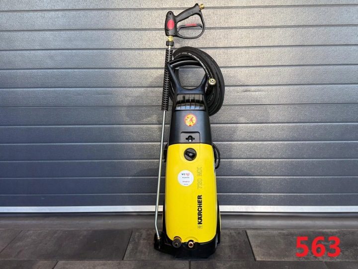 Мойка высокого давления Karcher 140 бар 3000 Вт, фото 1