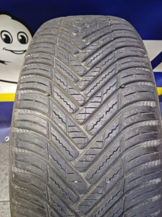 Шина всесезонная Hankook Kinergy 4S H740 215/55R18 99 В защита диска, усилитель (XL), фото 1