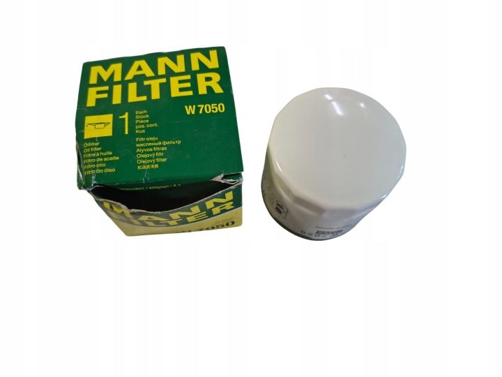 Фильтр масляный Mann Filter W 7050, фото 1