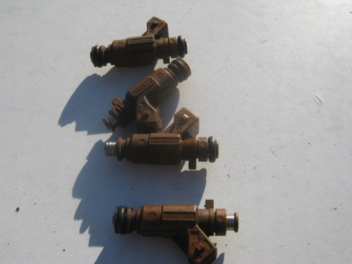 Saab 9-5 2,3t Форсунка 55557323, фото 2