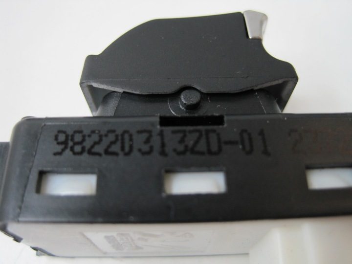Переключатель кнопка стекол Peugeot 308 508 3008 5008 98220313ZD, фото 4