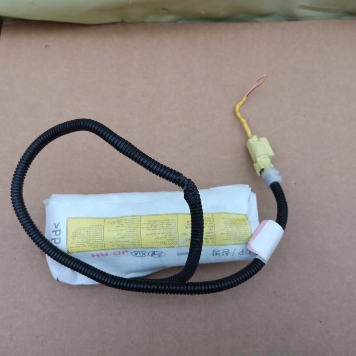 KIA CEED II 12-18 AIRBAG ПОДУШКА В СИДЕНЬЕ ПРАВОЕ ОРИГИНАЛЬНОЕ, фото 1