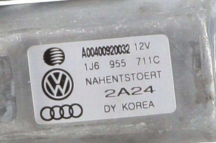 Моторчик дворников лобового стекла задний 85130-87703 для Daihatsu G DE10, фото 5