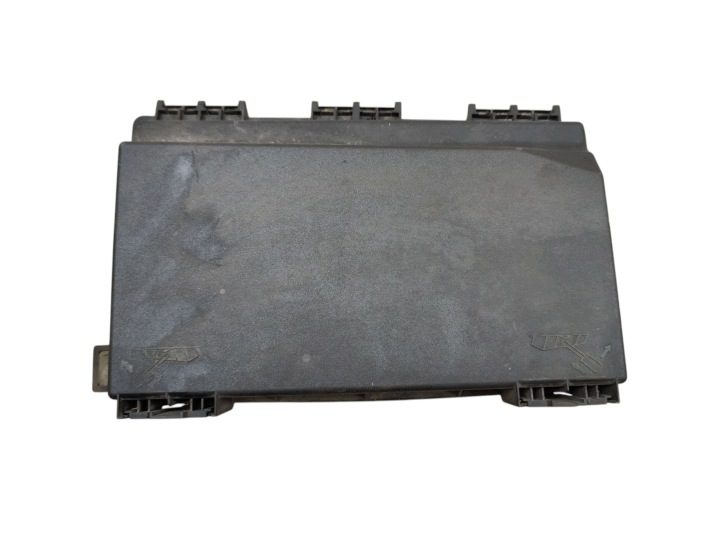 Блок предохранителей Opel Astra H Zafira B 13206754, фото 2