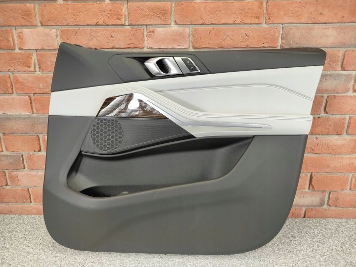 ОБШИВКА ДВЕРИ ПРАВАЯ ПЕРЕДНЯЯ ОБШИВКА ДВЕРИ BMW X5 G05 X7 G07 SILVERSTONE, фото 1