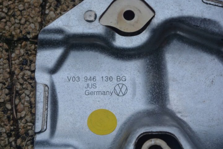 Теплозащитный экран VW Passat B8 Golf 7 V03946130BG, фото 3