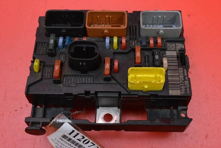 Блок предохранителей BSM 9661708080 Citroen C4 Picasso 1 I 1.8 16V 125 л.с., фото 1