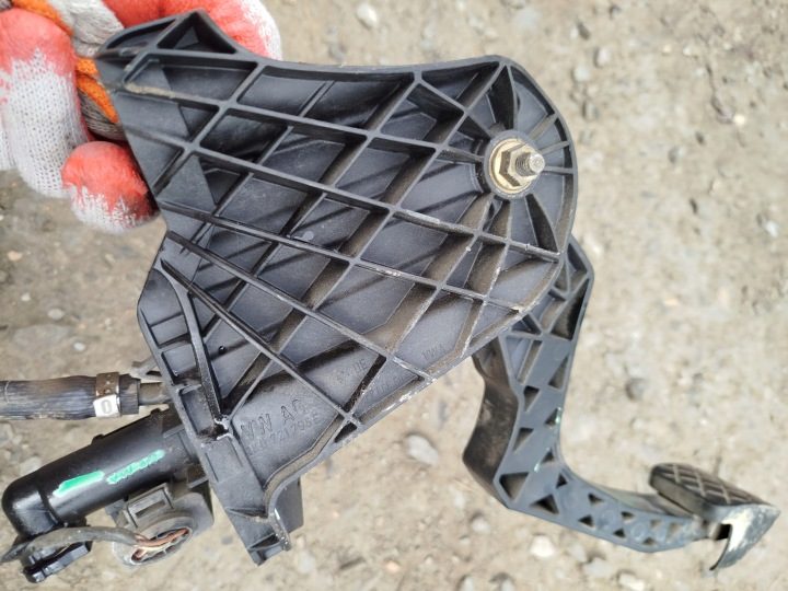 ПЕДАЛЬ СЦЕПЛЕНИЯ VOLKSWAGEN SEAT 1K1721059CJ 1K0721796E, фото 3