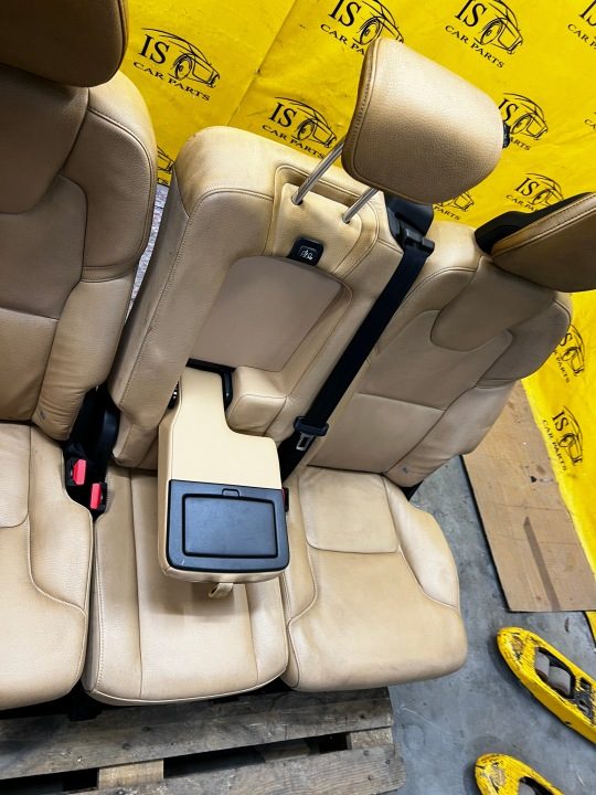 ПОДУШКА СИДЕНЬЯ СПИНКА ДИВАН КОЖА ЗАДНЯЯ 2 РЯД ISOFIX VOLVO XC90 II 2018 г., фото 3