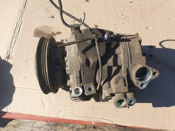8D0260808 компрессор кондиционера Volkswagen Passat B5 04 1.9 TDI, фото 1