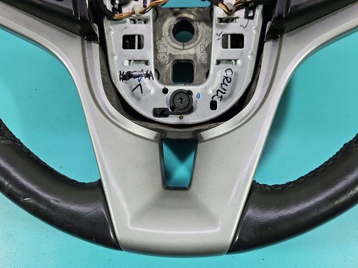 РУЛЬ МУЛЬТИФУНКЦИОНАЛЬНЫЙ CHEVROLET CRUZE 08-12, фото 4