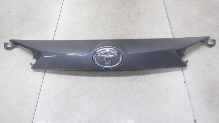TOYOTA RAV-4 IV НАКЛАДКА КРЫШКИ БАГАЖНИКА 1G4 12-, фото 2