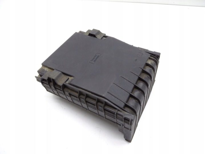 Блок предохранителей VW Passat CC рестайлинг 3C0937125A, фото 1